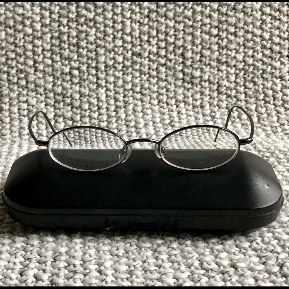 Oscar De La Renta Eyeglass Frames